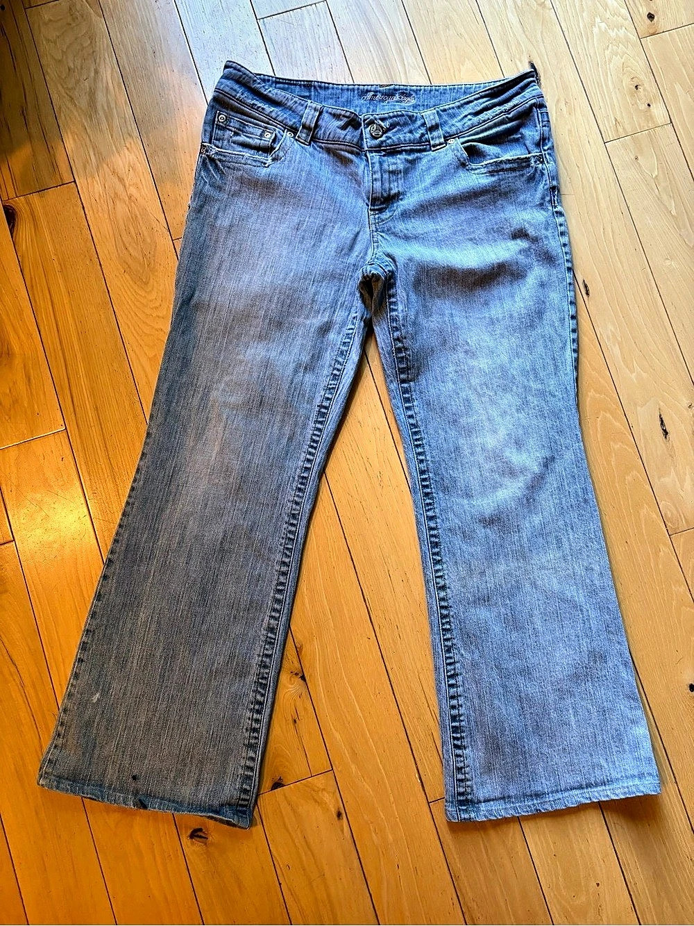 Y2K American Eagle Flare Jeans in Blue size 14